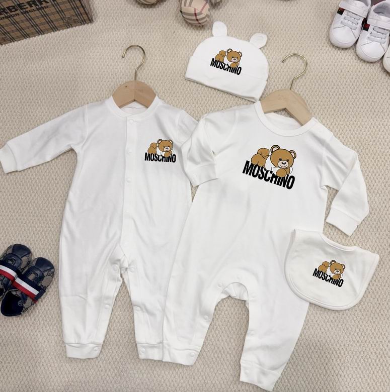 Moschino sz59 66 73 80 85 90 21